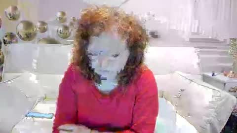 Snapshot of _viki__ chatting on April 16, 10:05 am _viki__ online show from April 16, 10:05 am