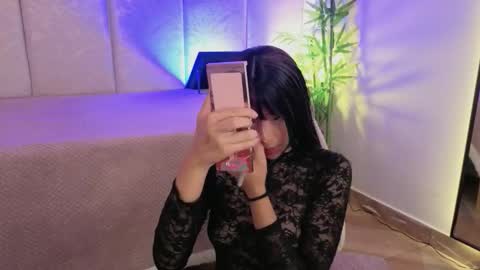   online show from March 15, 12:11 pm