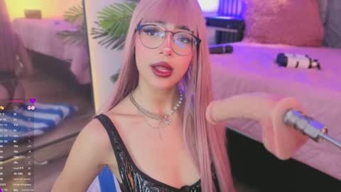   online show from May 28, 9:56 pm