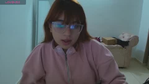 Snapshot of _vix555_ chatting on July 19, 7:23 am Vix online show from July 19, 7:23 am