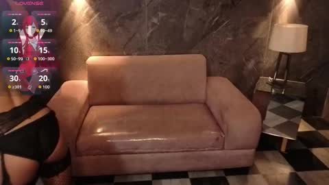  wendy  online show from December 15, 8:35 pm