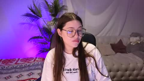 Snapshot of _wendy_evans_ chatting on June 17, 12:50 pm Wendy online show from June 17, 12:50 pm