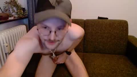 _whoisthatguy_ online show from November 5, 6:52 pm