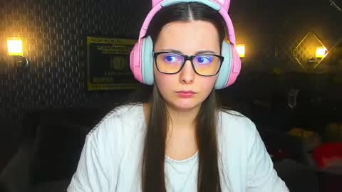 _your__pleasure_ online show from November 22, 6:29 pm