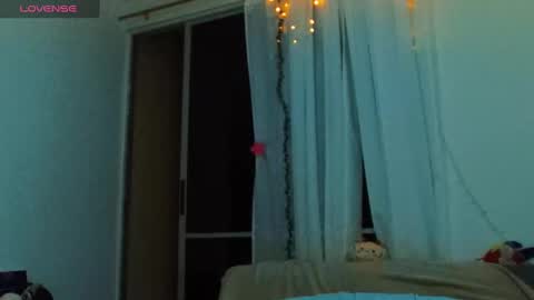 Snapshot of _yourcherrybomb chatting on March 8, 5:59 am _yourcherrybomb online show from March 8, 5:59 am