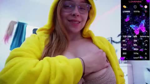 Polly online show from November 30, 9:24 am