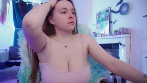 Polly online show from March 28, 10:26 am