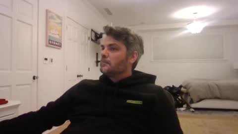 Snapshot of _zeus____ chatting on January 11, 10:07 pm Zeus online show from January 11, 10:07 pm