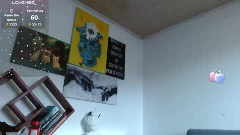 Zoe  online show from April 14, 5:08 pm