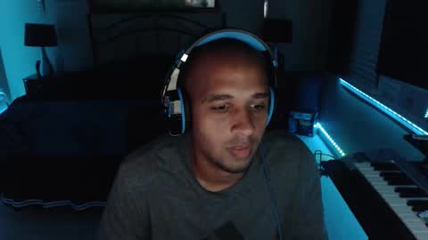 a4orce online show from October 25, 1:35 am