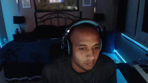 a4orce online show from April 16, 2:01 am