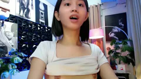 Lovely Yana  online show from February 17, 8:33 am