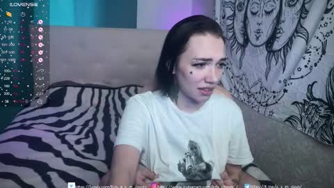 Snapshot of a_s_m_ chatting on January 16, 9:46 am Kris Michael online show from January 16, 9:46 am