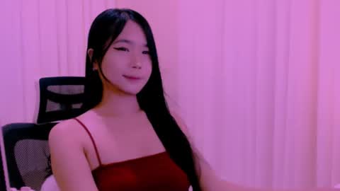 a_yinn online show from May 30, 11:35 pm