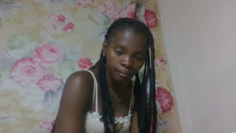 aadienne online show from March 13, 8:37 pm