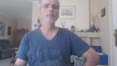Aalex1717 online show from May 21, 10:44 am