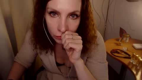 Snapshot of aamazingjoi chatting on January 11, 11:56 am Katie online show from January 11, 11:56 am