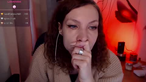 Snapshot of aamazingjoi chatting on February 10, 7:04 am Katie online show from February 10, 7:04 am