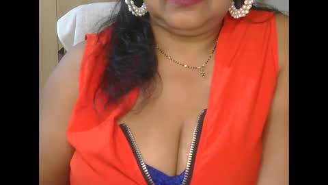 Snapshot of aaradhya_sexy_88 chatting on February 20, 10:27 am aaradhya_sexy_88 online show from February 20, 10:27 am