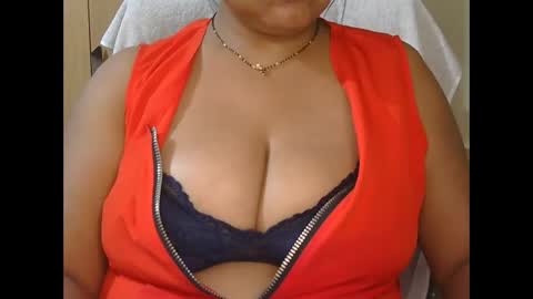 Snapshot of aaradhya_sexy_88 chatting on March 17, 9:01 am aaradhya_sexy_88 online show from March 17, 9:01 am