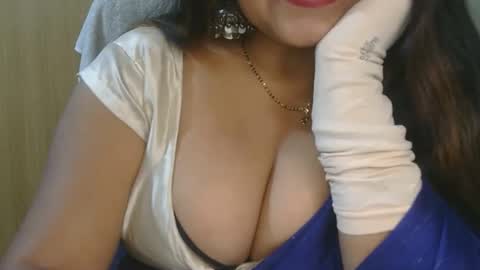 Snapshot of aaradhya_sexy_88 chatting on March 24, 9:14 am aaradhya_sexy_88 online show from March 24, 9:14 am