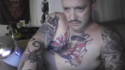 Snapshot of aarmun37 chatting on December 17, 4:01 am aarmun37 online show from December 17, 4:01 am