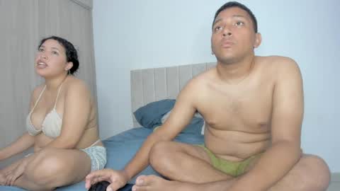 Aaron y Ann online show from April 6, 2:31 am