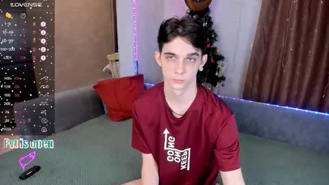 Aaron Bang online show from January 10, 10:03 pm