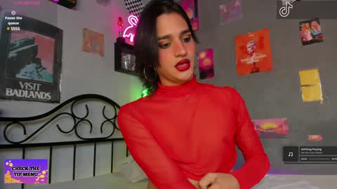 Aaron  online show from December 15, 4:04 pm