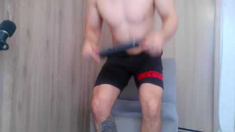 Aaron kwok online show from November 2, 9:06 pm