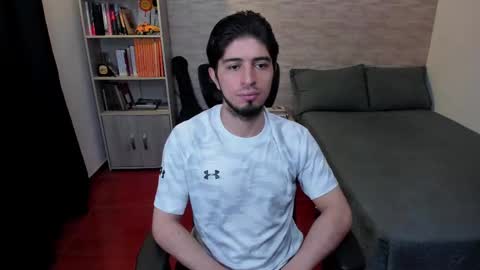 Aaron online show from February 17, 8:58 pm