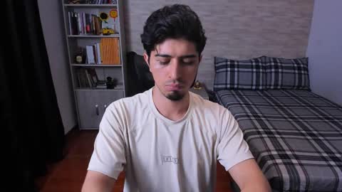 Aaron online show from December 2, 10:05 pm