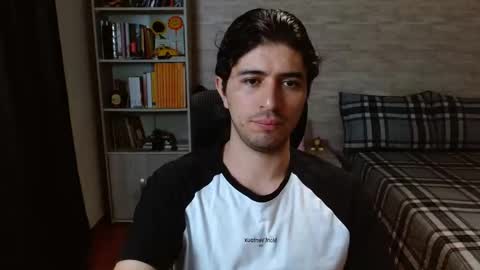 Aaron online show from March 24, 8:36 pm