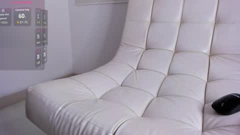 Aaron Tate online show from November 25, 12:43 am