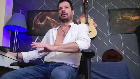 Aaron online show from November 24, 4:56 am