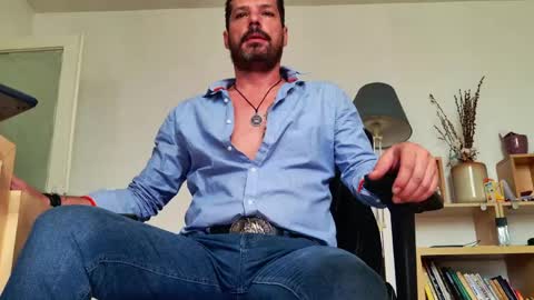 Aaron online show from May 30, 6:32 am