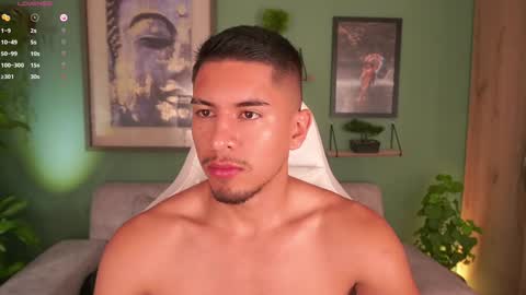 AARON  online show from February 8, 12:06 pm