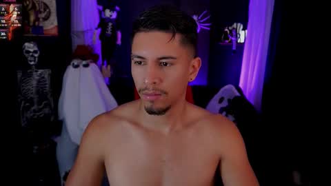 AARON  online show from October 24, 2:24 pm