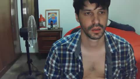 Snapshot of aaronspice chatting on January 24, 4:06 pm aaronspice online show from January 24, 4:06 pm