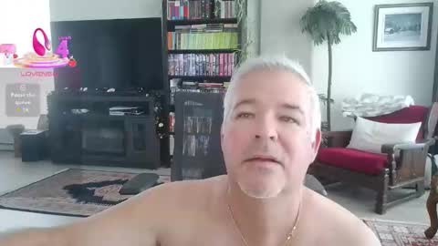 Snapshot of aarosteev chatting on October 7, 4:04 pm Jason online show from October 7, 4:04 pm