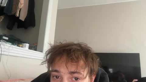 Snapshot of aazdaan chatting on June 17, 2:51 pm aazdaan online show from June 17, 2:51 pm