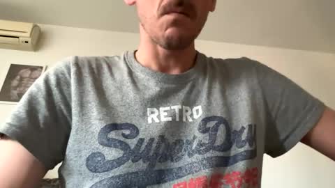 Snapshot of abbel_stone chatting on March 13, 4:24 pm abbel_stone online show from March 13, 4:24 pm