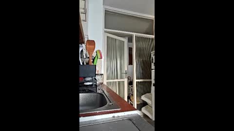 Snapshot of abbel_stone chatting on March 15, 3:51 pm abbel_stone online show from March 15, 3:51 pm