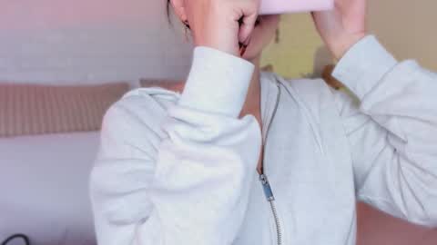 abbie online show from November 25, 2:44 am