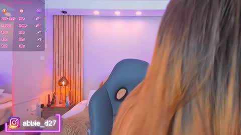 Abbie Edmond  online show from October 12, 4:00 am