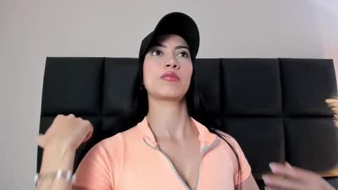 Abbie Joness online show from December 16, 11:37 am