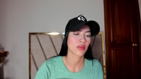 Snapshot of abbiejoness_ chatting on May 28, 11:40 am Abbie Joness online show from May 28, 11:40 am