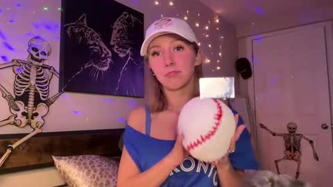 Abbie online show from November 2, 2:14 am