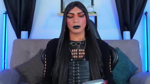 Abbigail Fuster  online show from May 29, 12:25 pm