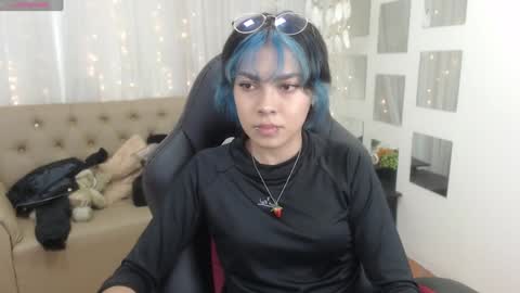 Abbi online show from December 5, 7:28 pm